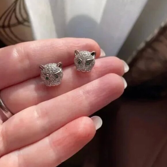 Emerald Panther Earrings - Picture 3 of 3